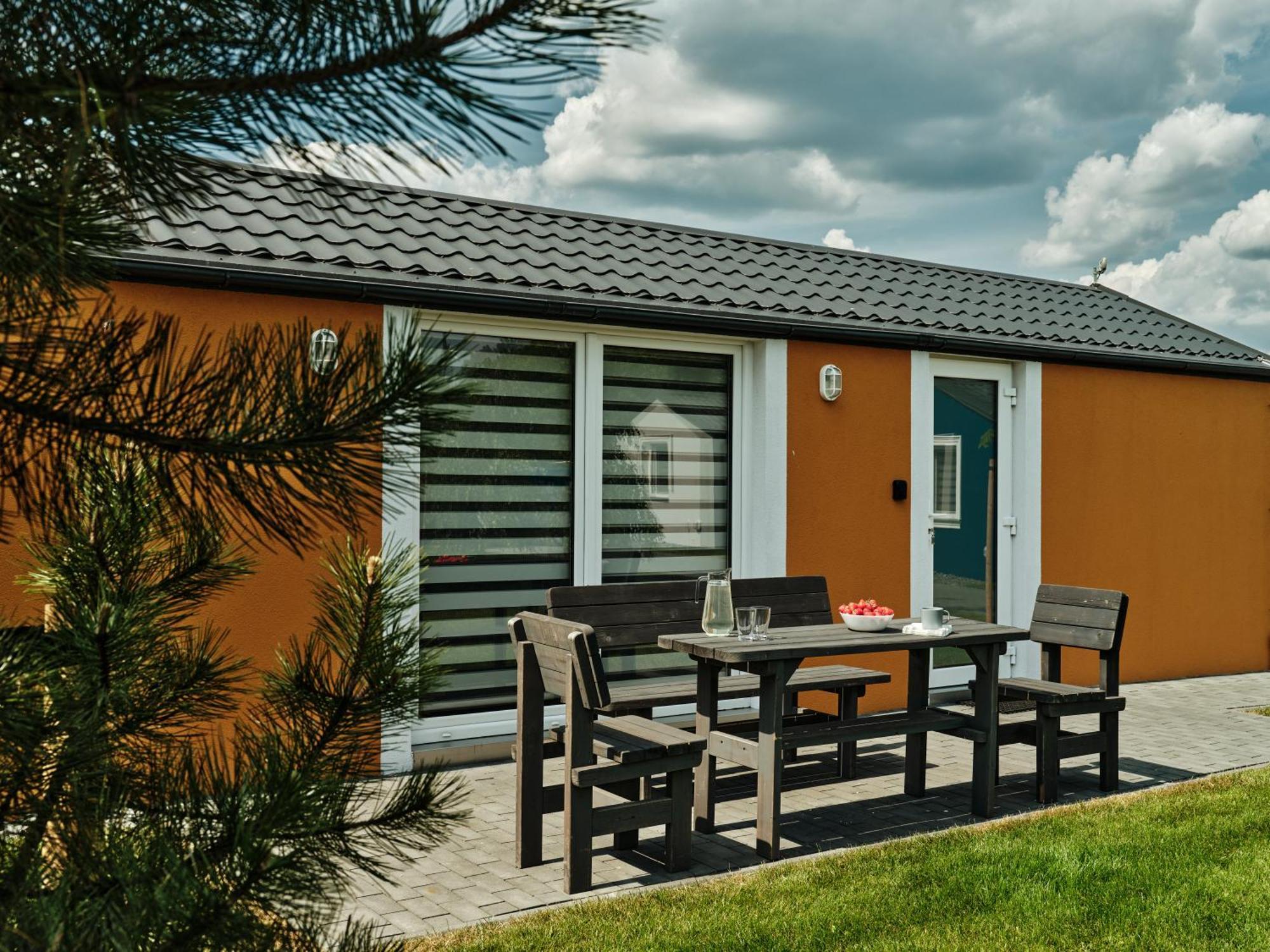 Scandi Village Zator Exterior foto